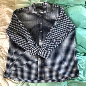 Arrow plaid checkered button up shirt